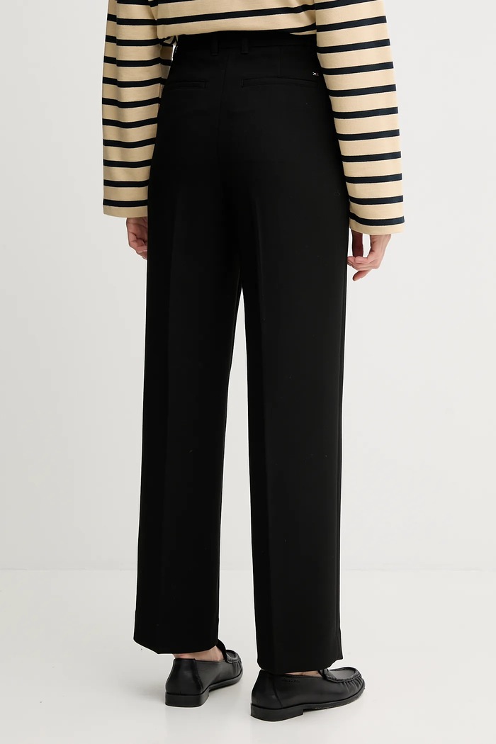 Oblečenie Nohavice Tommy Hilfiger WW0WW48357 čierna