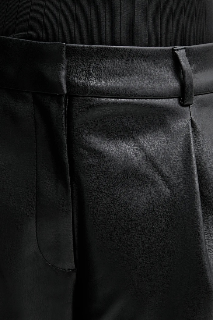 Παντελόνι Calvin Klein μαύρο LV044D666G