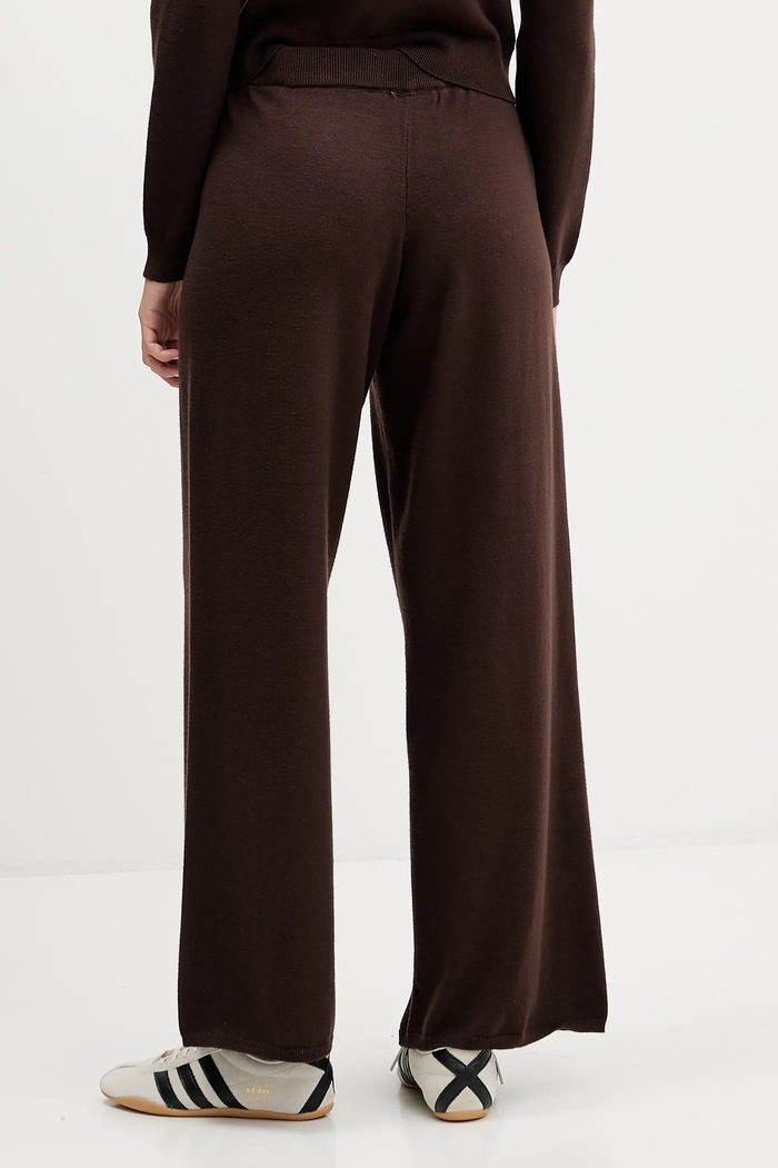 Oblečenie Nohavice Juicy Couture JCGBJ225017 hnedá