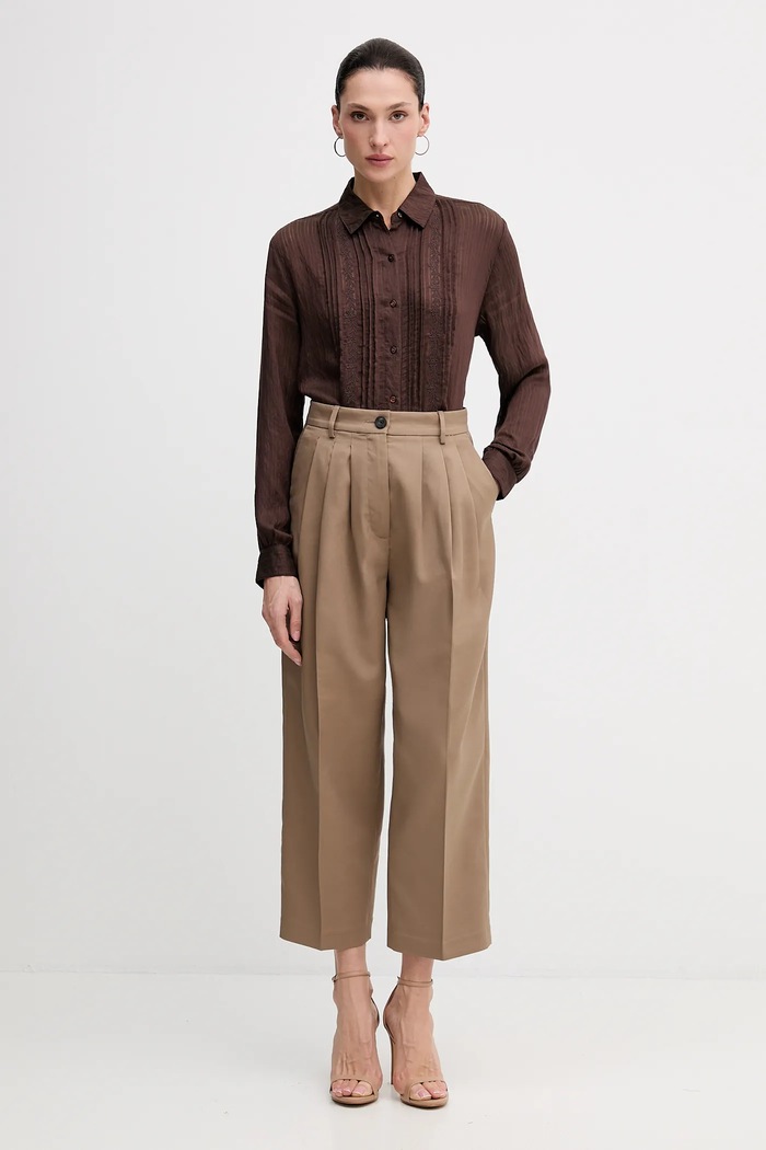 Sisley spodnie 4V99LF07S brązowy AW25
