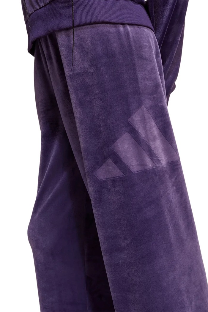 Detské velúrové tepláky adidas JW2440