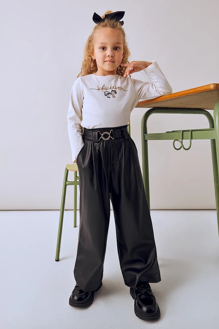 Παιδικό παντελόνι Mayoral μαύρο 4574.6F.Mini.9BYA
