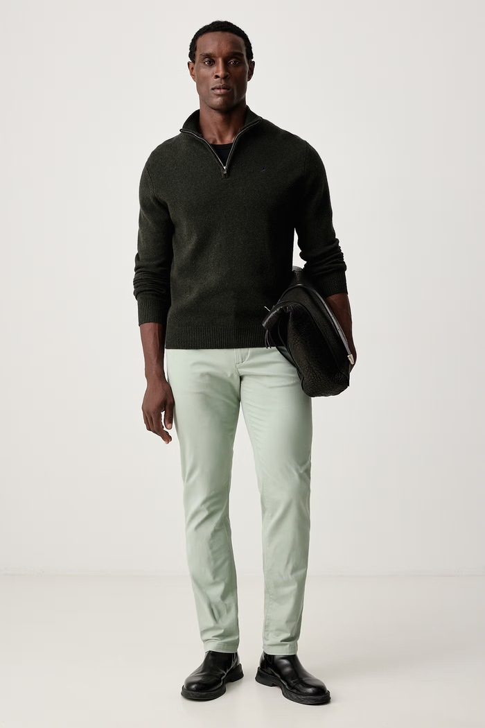 Tommy Hilfiger Pantaloni chinos da uomo in cotone con elastan MW0MW40262 verde SS26