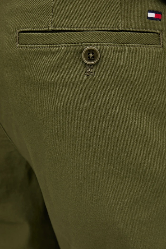 Tommy Hilfiger nohavice chinos pánske bavlnené s elastanom zelená MW0MW40262