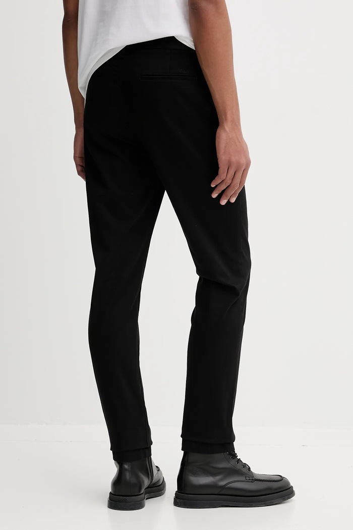 Odjeća Hlače Calvin Klein LV040EM633 crna