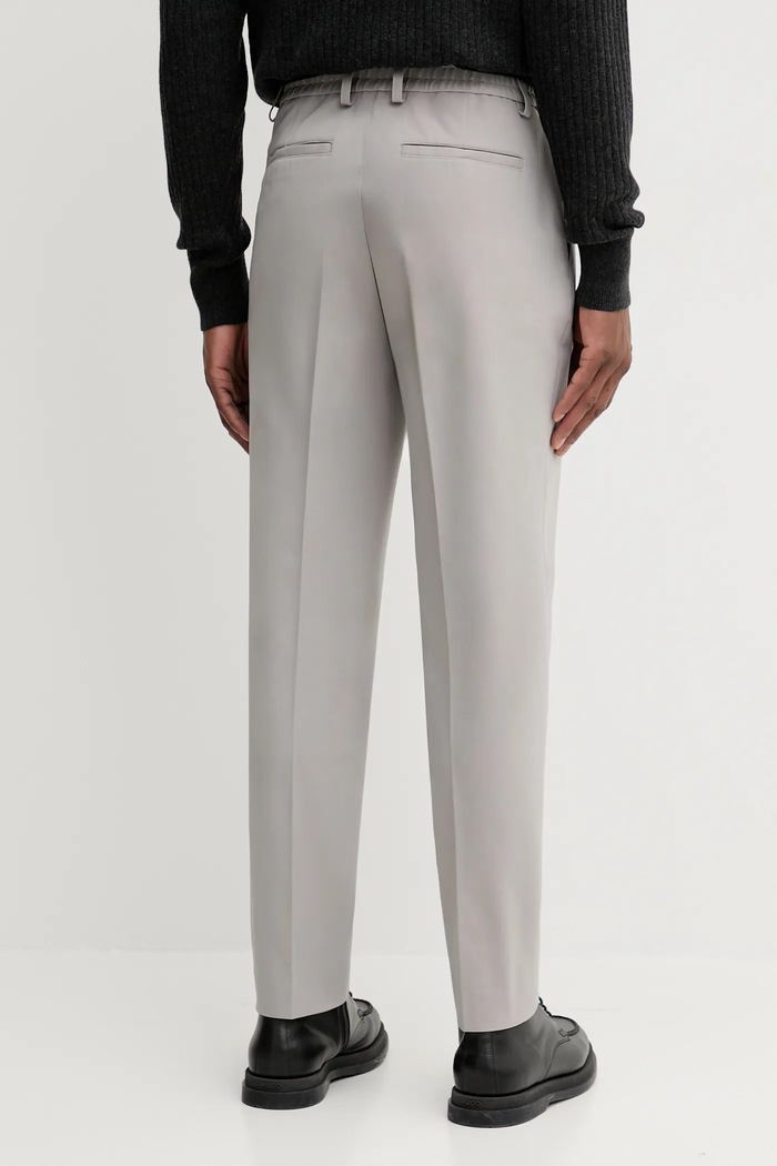Дрехи Панталон Calvin Klein LV04LC419G сив