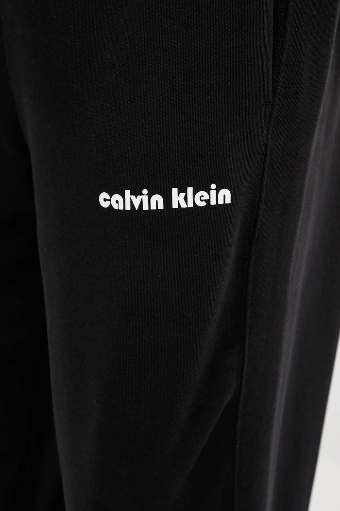 Tepláky Calvin Klein Jeans čierna LV04RC294G
