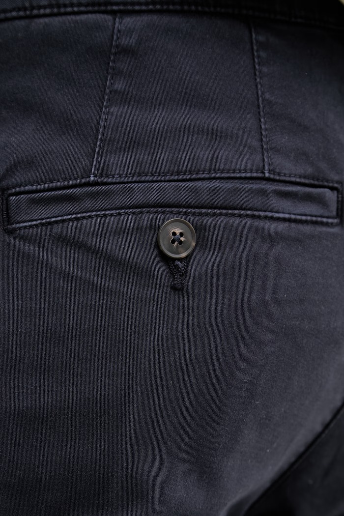 United Colors of Benetton pantaloni chinos bărbați din bumbac cu elastan bleumarin 4TZYUF04P