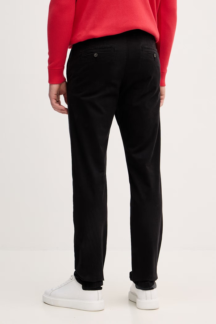 Îmbrăcăminte United Colors of Benetton pantaloni chinos bărbați din bumbac cu elastan 4TZYUF04P negru