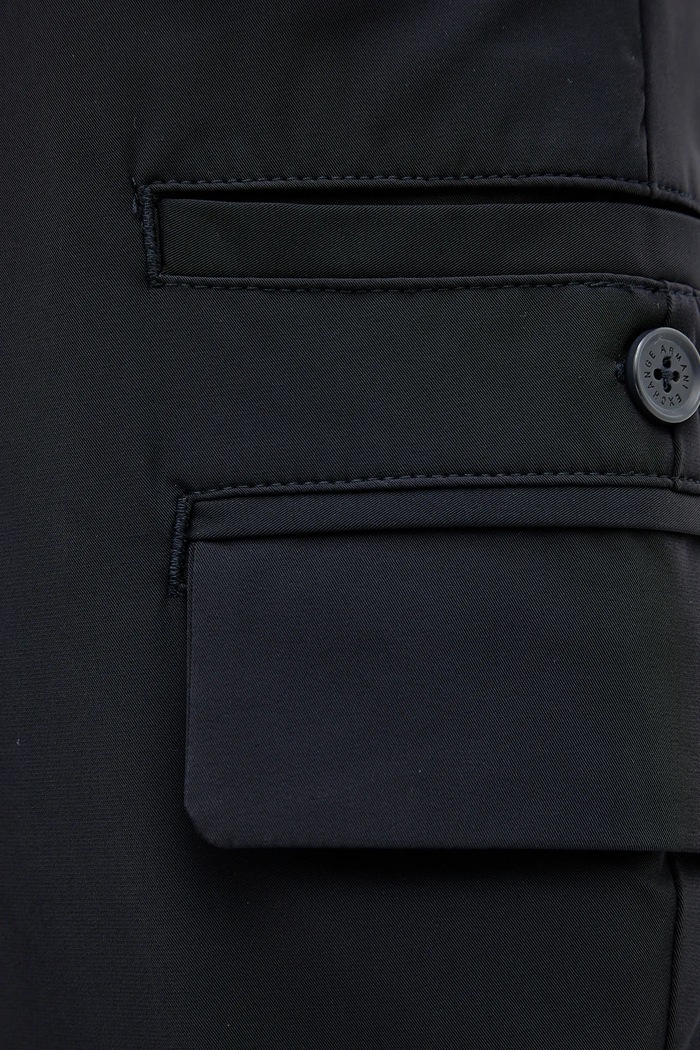 Nohavice Armani Exchange XM001212.AF16635 tmavomodrá