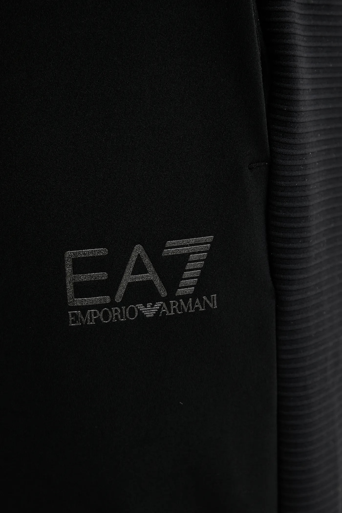 EA7 Emporio Armani spodnie treningowe czarny AF13534.7M000592