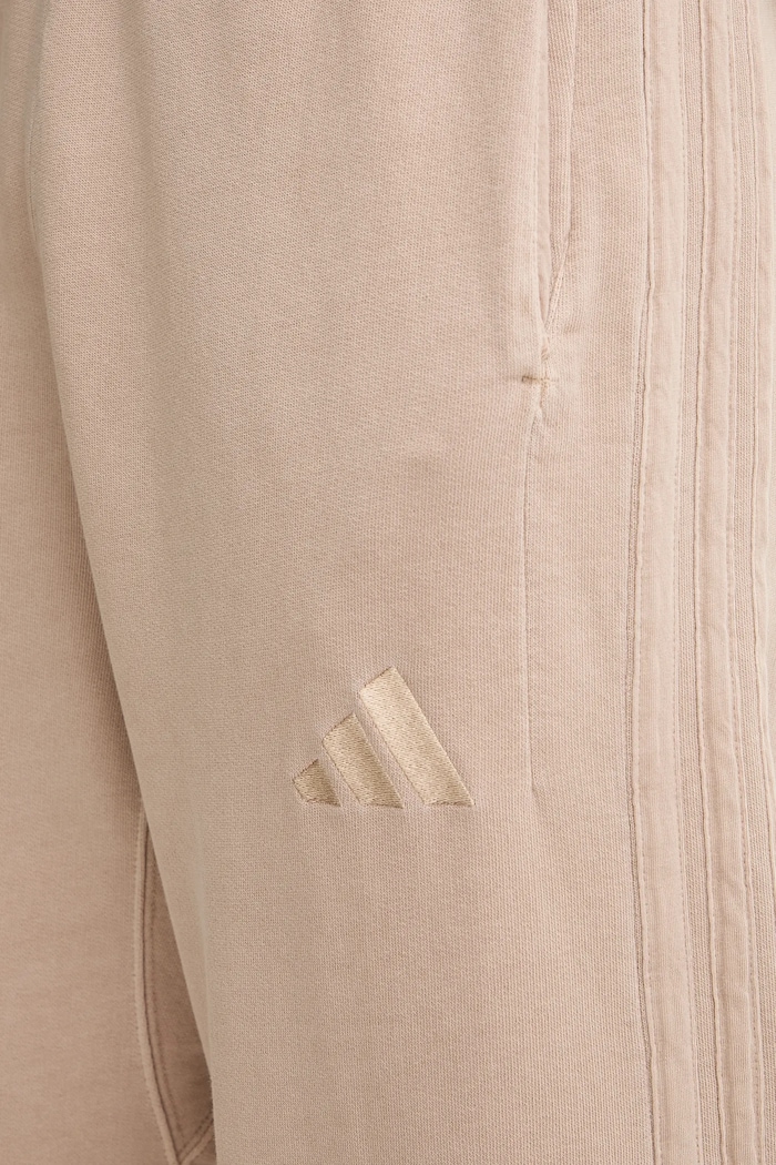 Хлопковые спортивные штаны adidas All SZN бежевый JN0619