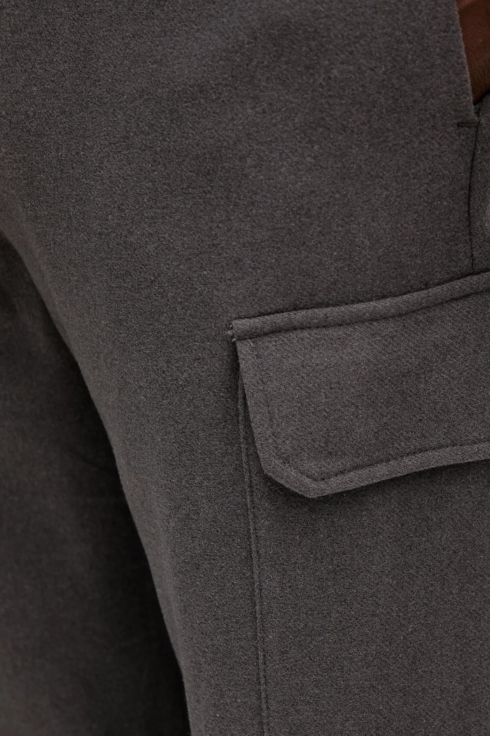 Armani Exchange spodnie z domieszką wełny brązowy XM001214.AF16644