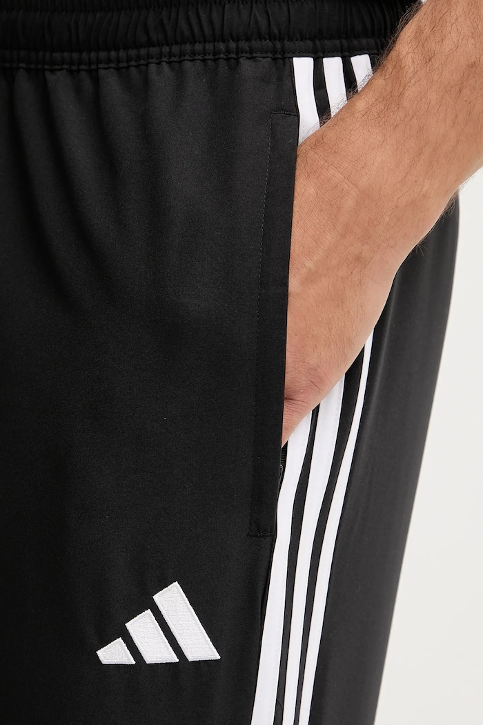 adidas Performance pantaloni de antrenament Tiro Essentials negru JC5445