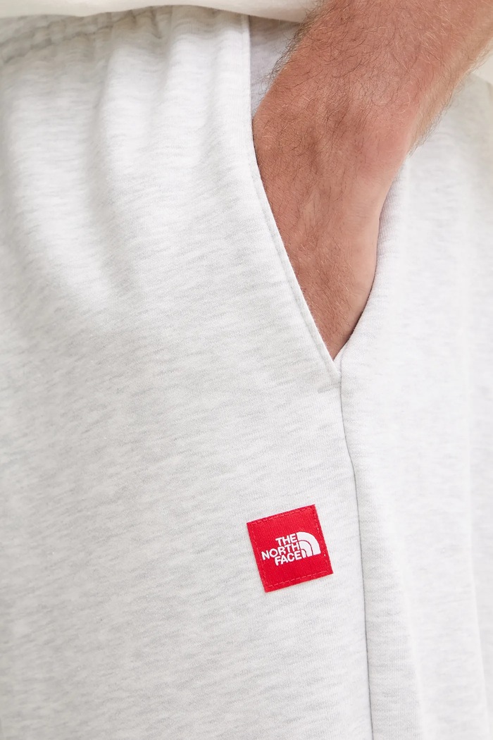 The North Face melegítőnadrág Redbox NF0A8EG3E041 szürke