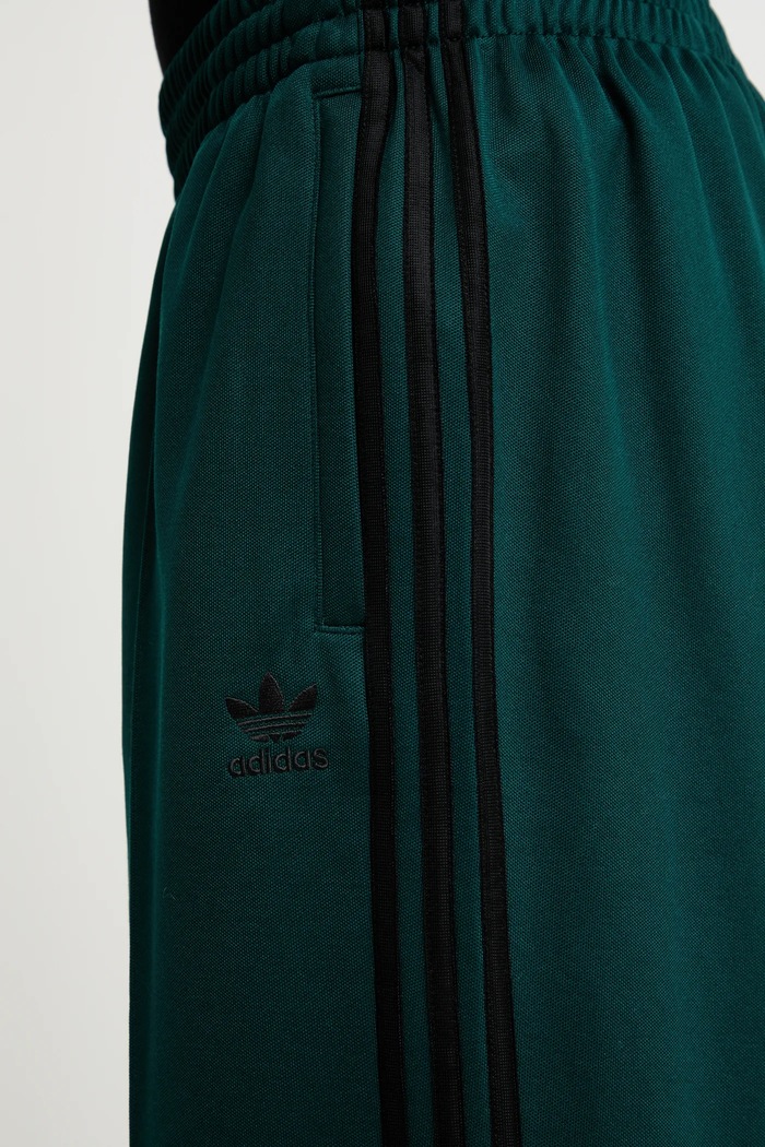 Tepláky adidas Originals Baggy Tp zelená JY1420