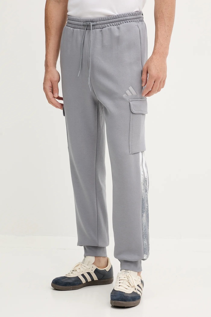 Спортен панталон adidas Seasonal AOP трикотаж сив JM1715