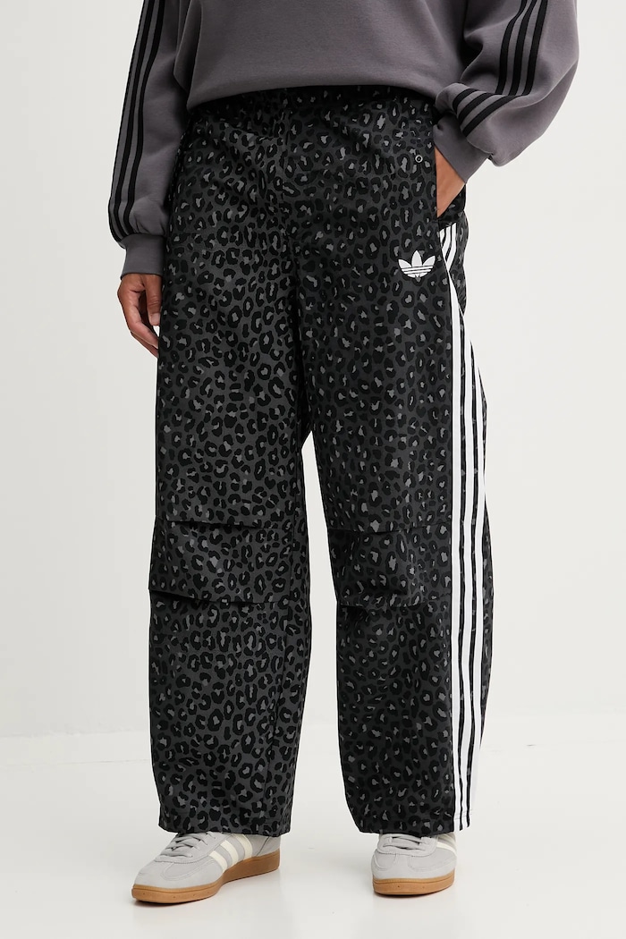 Παντελόνι φόρμας adidas Originals Leo απλικέ γκρί JV7564