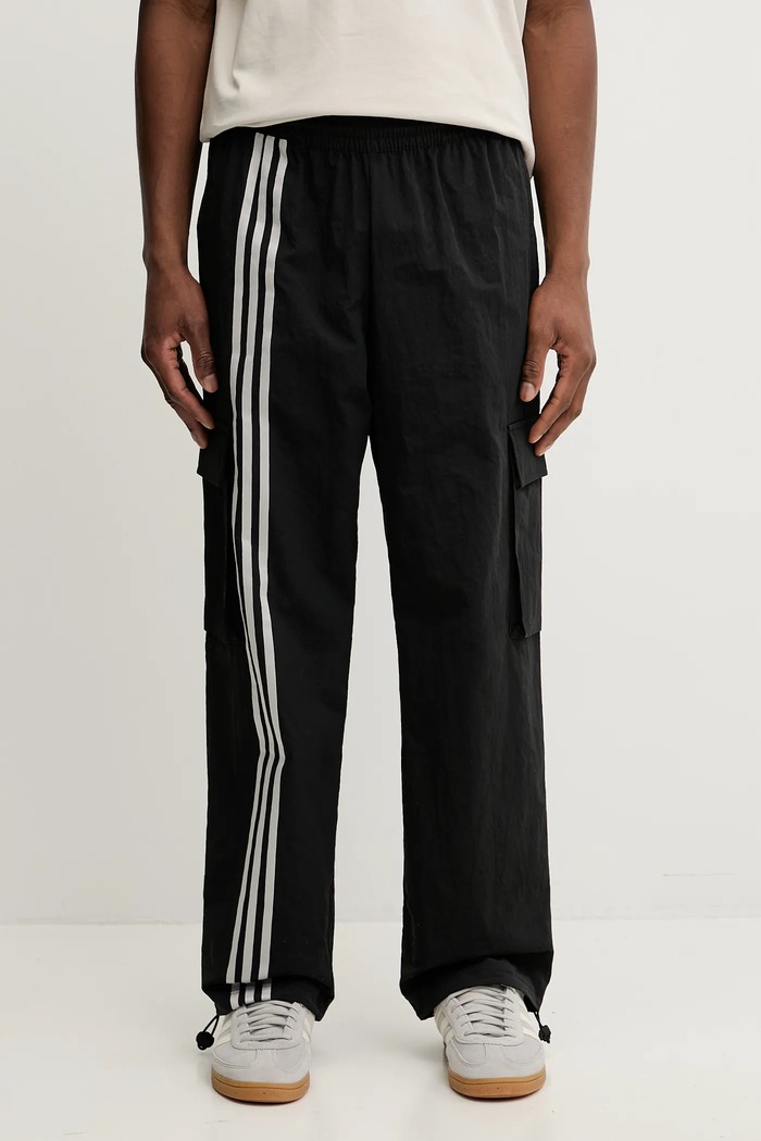 adidas Originals spodnie dresowe Front ST tkanina czarny JV9892