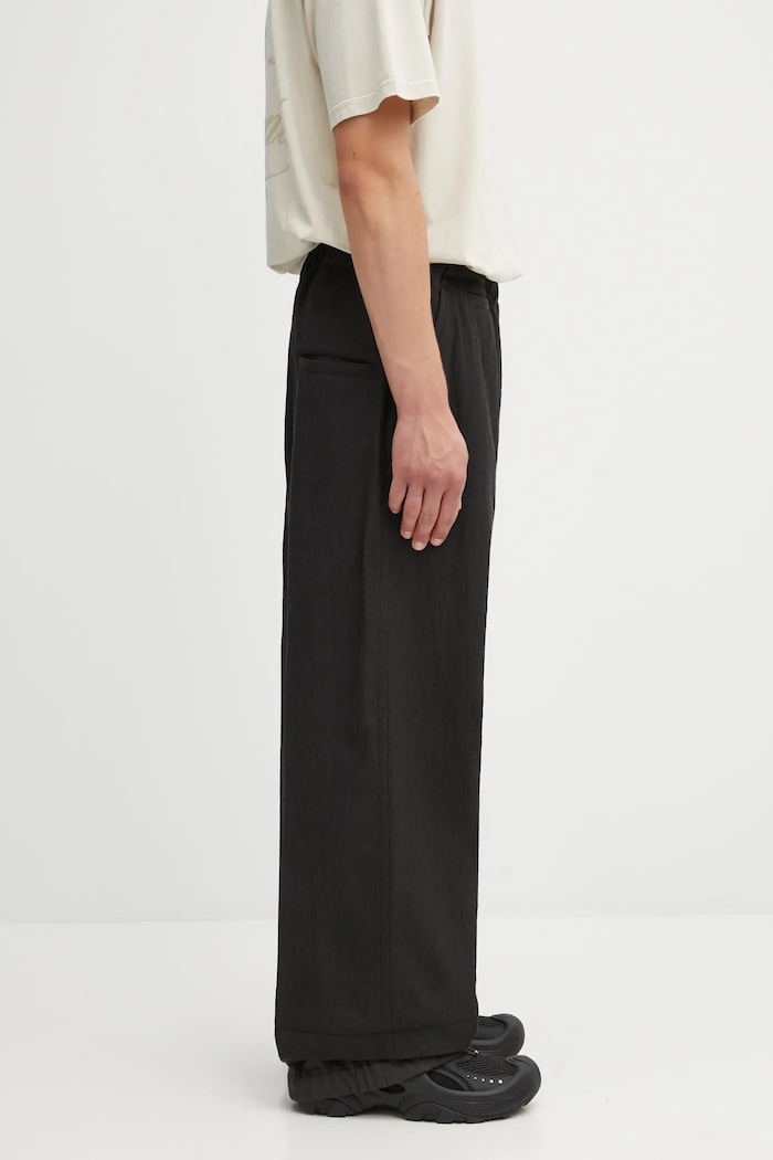 Μάλλινο παντελόνι Maison MIHARA YASUHIRO SLEEVE LAYERED μαύρο J15PT132