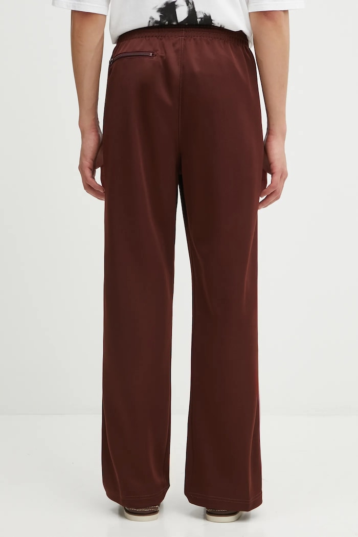 Дрехи Спортен панталон Needles Track Pant RW316 кафяв