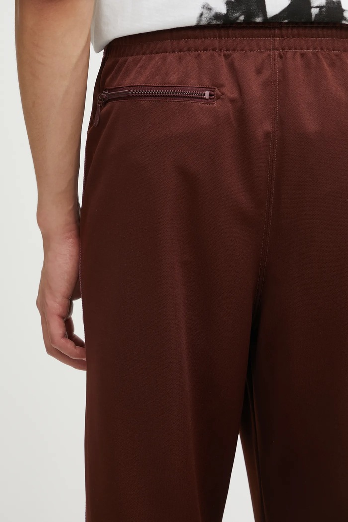 Спортен панталон Needles Track Pant кафяв RW316