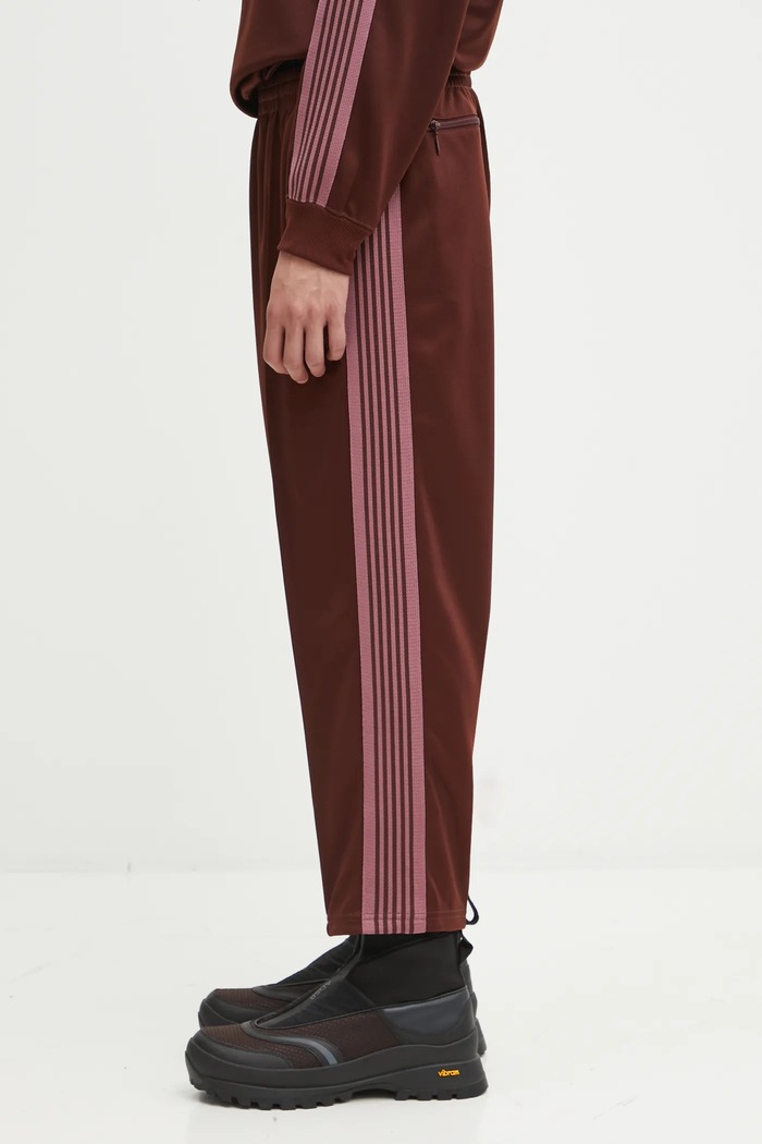 Спортен панталон Needles Jodhpur Track Pant изчистен кафяв RW321