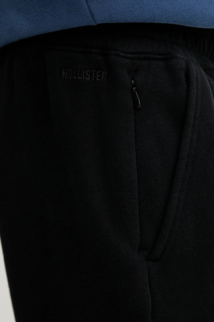 Hollister Co. pantaloni de trening negru KI334.5077.900