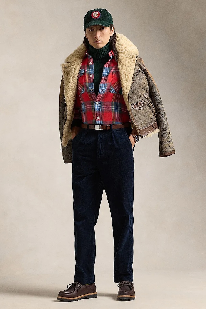 Odjeća Pamučne hlače Polo Ralph Lauren 42.2 8W CORDUROY.EASY 710944489002 plava