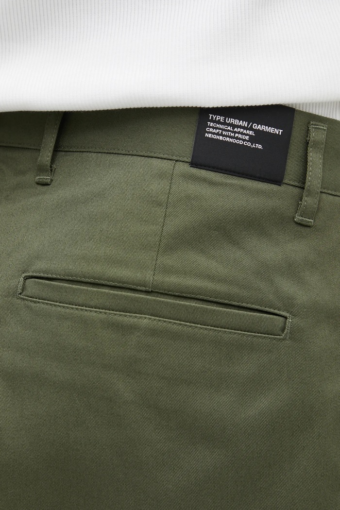 Брюки NEIGHBORHOOD TWO TUCK зелёный 252ZANH.PTM06
