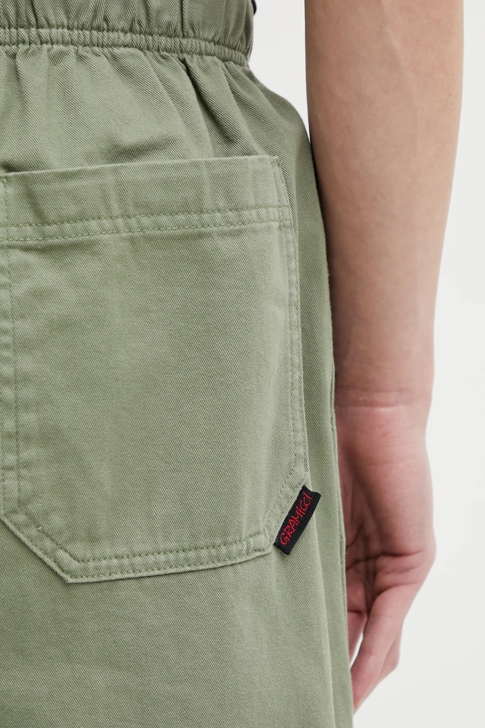 Памучен панталон Gramicci LOOSE TAPERED RIDGE PANT зелен G114.OGT.