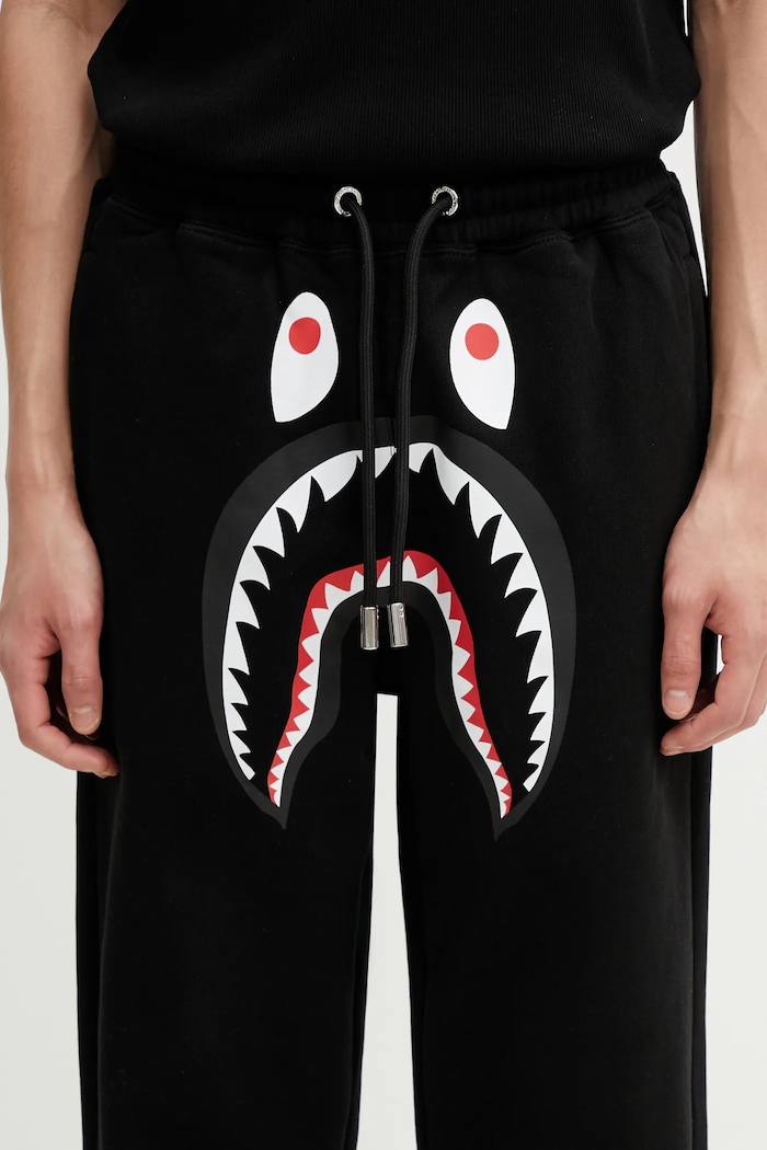 Спортивные штаны A Bathing Ape Shark чёрный 001PTL801321M