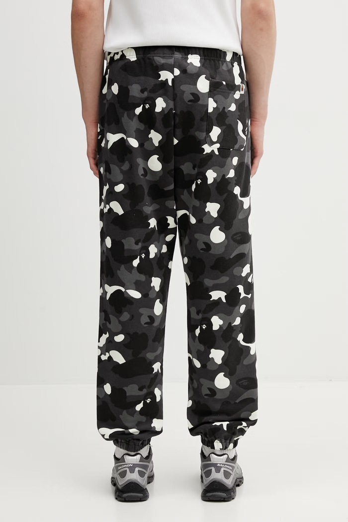Abbigliamento A Bathing Ape pantaloni tuta di cotone City Camo Shark 001PTL801312M nero