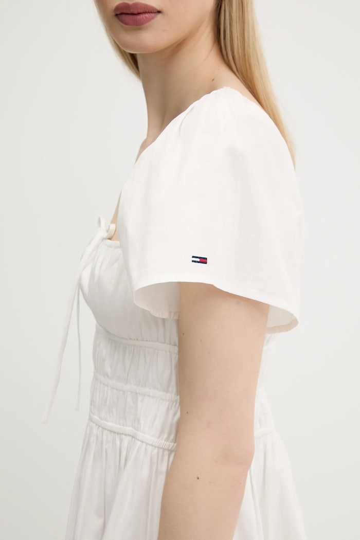 Bavlněné šaty Tommy Jeans DW0DW20882 bílá