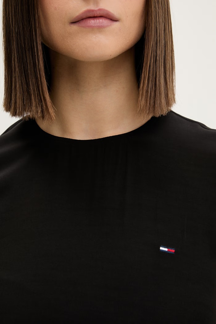 Tommy Jeans καλοκαιρινό από βισκόζη DW0DW21120 μαύρο