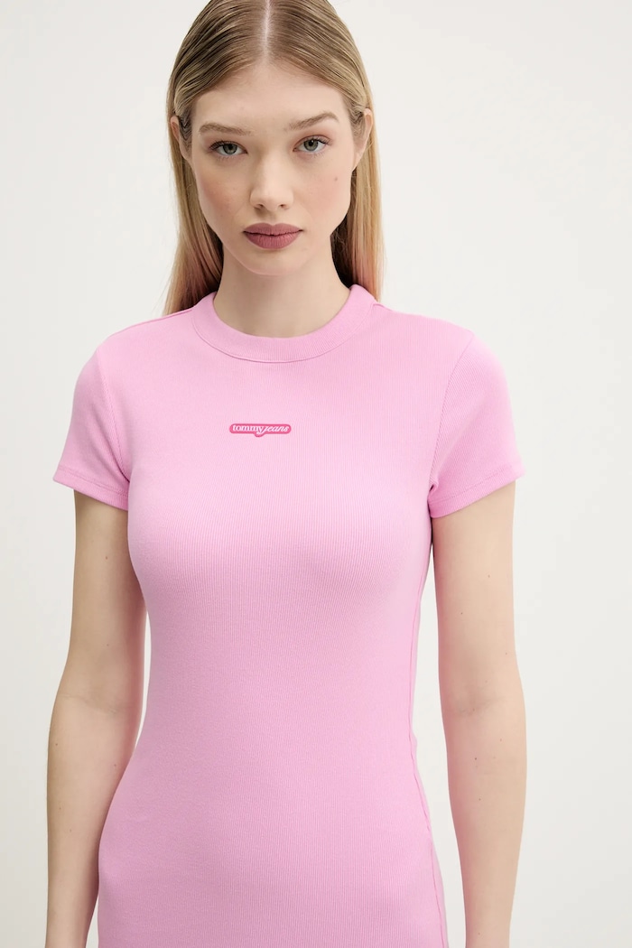 Šaty Tommy Jeans růžová DW0DW21186