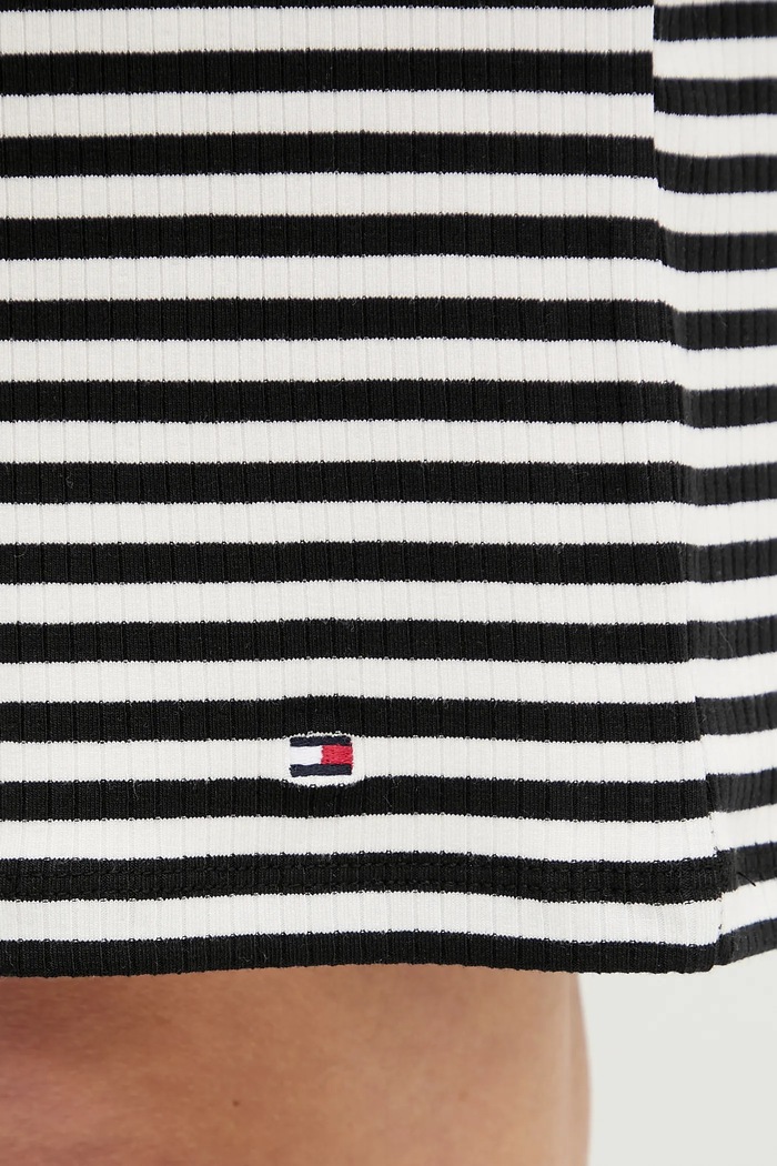 Φόρεμα Tommy Hilfiger WW0WW45804 μαύρο
