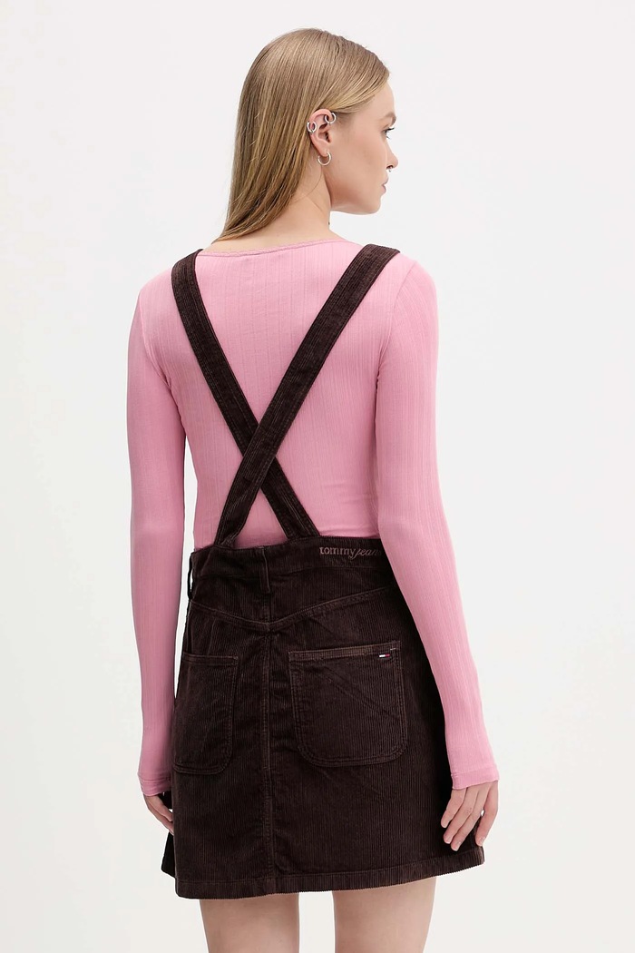 Odzież Tommy Jeans sukienka sztruksowa DW0DW21494 brązowy