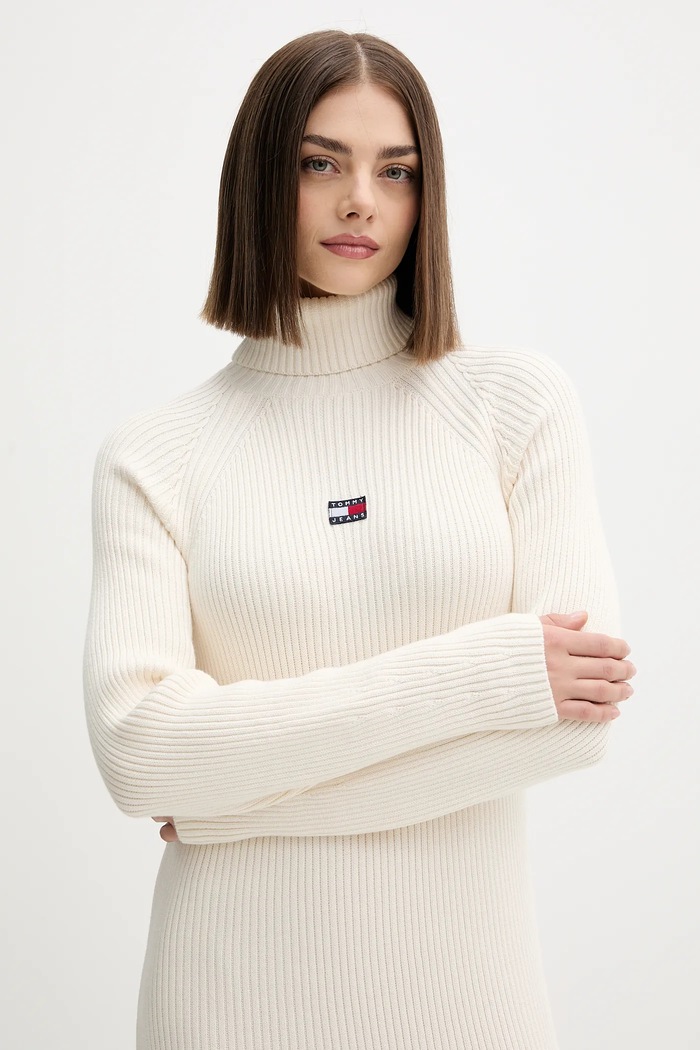 Bavlnené šaty Tommy Jeans béžová DW0DW22167