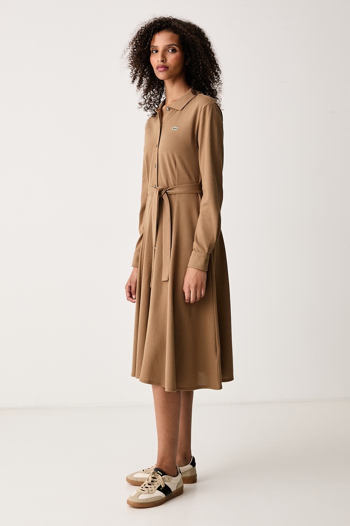 Lacoste Sukienka letnia bawełniana EF5299 brązowy AW25
