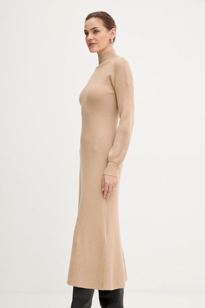 Luisa Spagnoli rochie din lână 100209 bej AW25
