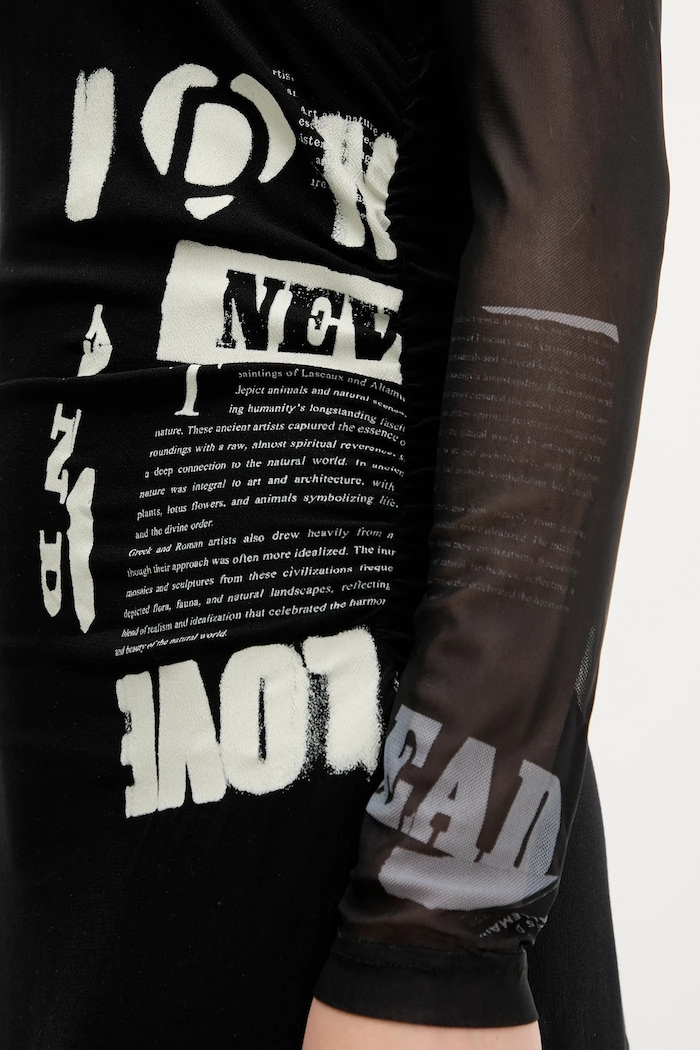 Рокля Desigual POSINEW 25WWVW26 черен