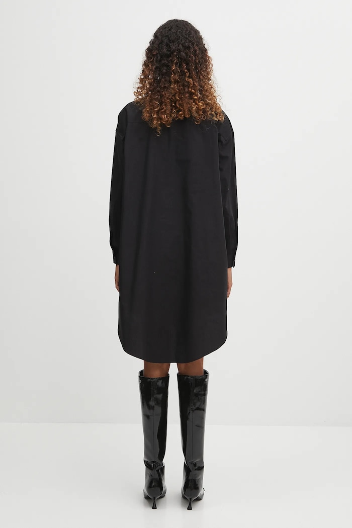 Odzież MM6 Maison Margiela Sukienka koszulowa bawełniana S52CT0793.M35480.900 czarny