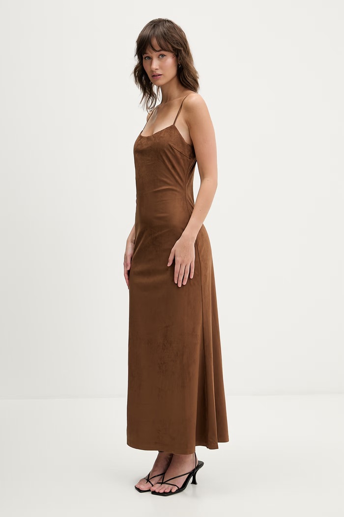 Φόρεμα Bardot 59194DB3 καφέ SS26