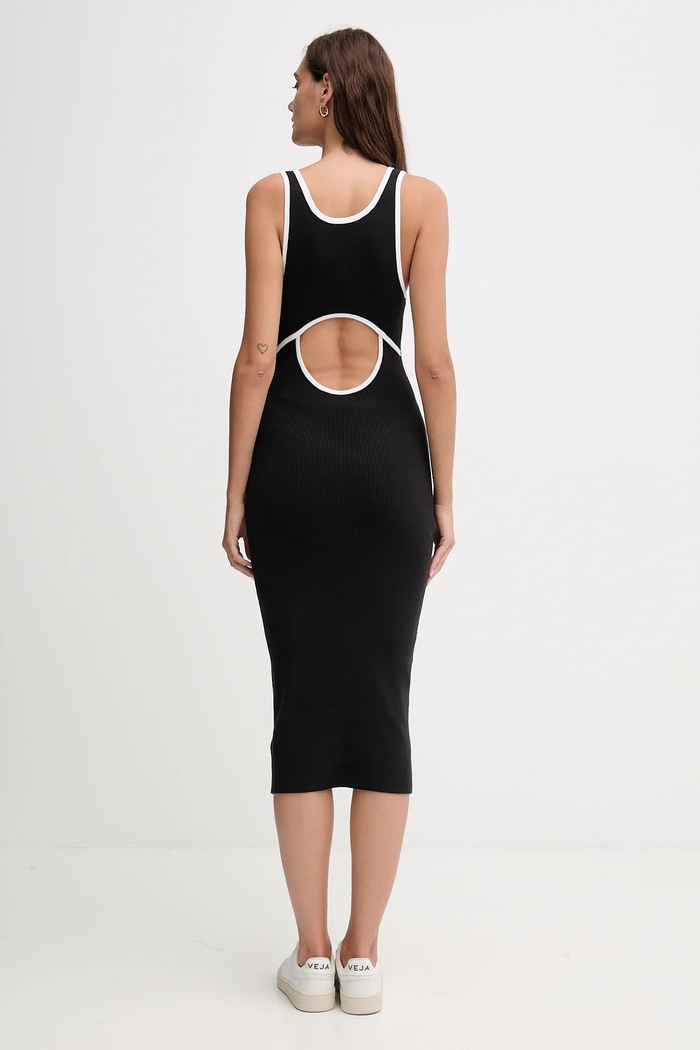 Oblečení Šaty Calvin Klein Jeans LV047D301G černá