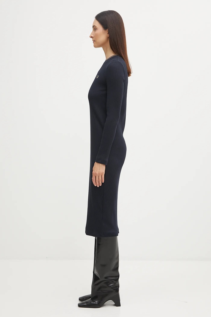 Fred Perry sukienka D1179 granatowy AW25