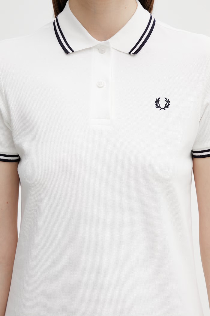 Рокля Fred Perry бял D3600