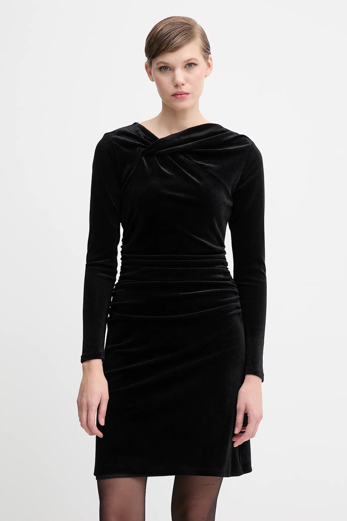 Velurové šaty Dkny mini černá DD5V1M55