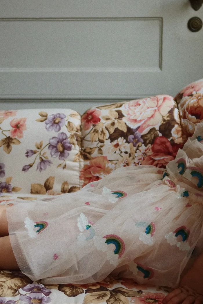 Konges Sløjd sukienka dziecięca TULLIE DRESS KS104020.9BYA