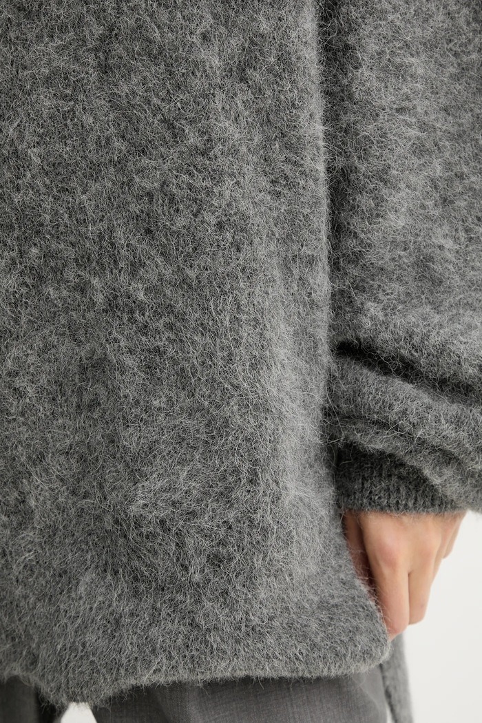 Sweter wełniany Gestuz szary 10910659